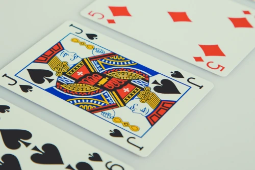 Was ist Planning Poker? So funktioniert die agile Schätzmethode